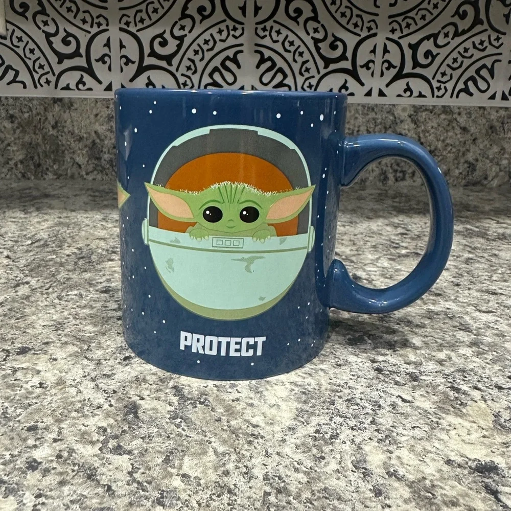 Star Wars Baby Yoda 20oz Ceramic Mug Protect Attack Snack Disney